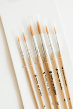 Load image into Gallery viewer, Round Tip Watercolor Brush Set -- 6 piece