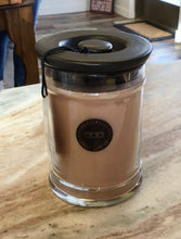 Load image into Gallery viewer, Bridgewater Candle Company Sweet Grace Large 18oz. Jar