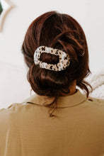 Load image into Gallery viewer, Round Flat Hair Clip | Medium | Blonde Tortoise
