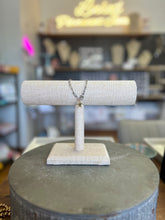 Load image into Gallery viewer, Silver Chain With Gold Star Bracelet

