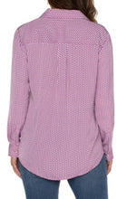 Load image into Gallery viewer, Liverpool Los Angeles Flap Pocket Button Front Blouse in Fuchsia Geometric
