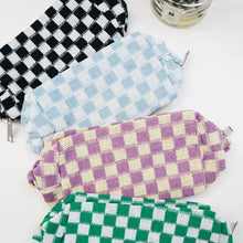 Load image into Gallery viewer, Checkered Knitted Cosmetic Bag
