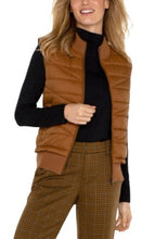 Load image into Gallery viewer, Liverpool Los Angeles Sleeveless Quilted Front a full Zip Sweater Vest
