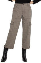 Load image into Gallery viewer, Liverpool Los Angeles Utility Crop w/ Tab Hem &amp; Cargo Pockets in Peppercorn Plaid
