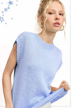 Load image into Gallery viewer, La Miel Loose Fit Sleeveless Ribbed Crew Neck Top

