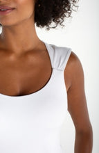 Load image into Gallery viewer, Liverpool Los Angeles Sleeveless Built In Bra Knit Top
