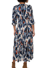 Load image into Gallery viewer, 3/4 Sleeve Woven Tiered Maxi Dress
