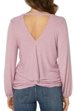Load image into Gallery viewer, Long Sleeve Twist Back

